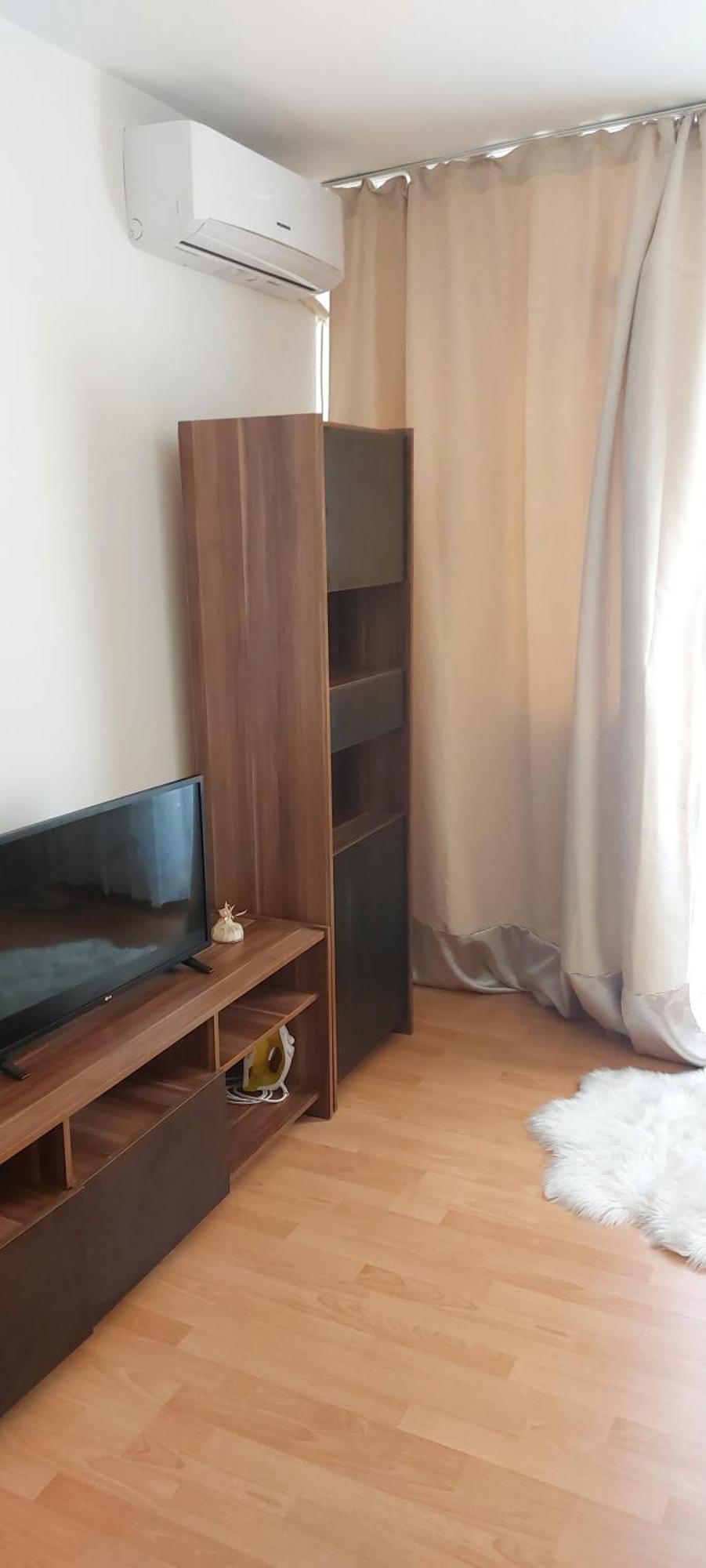 Garsoniera Centrala Renovata Bukarest Kültér fotó